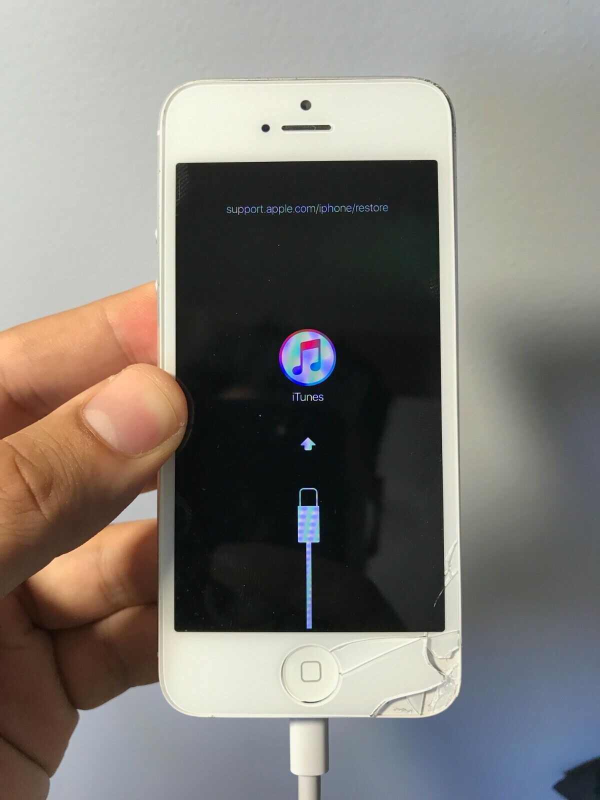 Apple iPhone 5 A1429 Water Damaged, believed to be 16GB for Parts