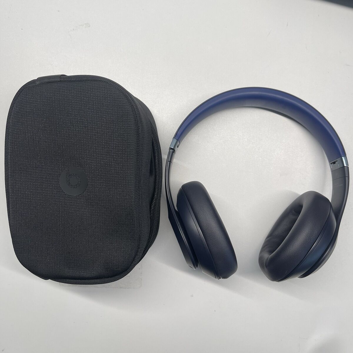 Beats Studio Pro Wireless Headphones (Navy) - USED Excellent
