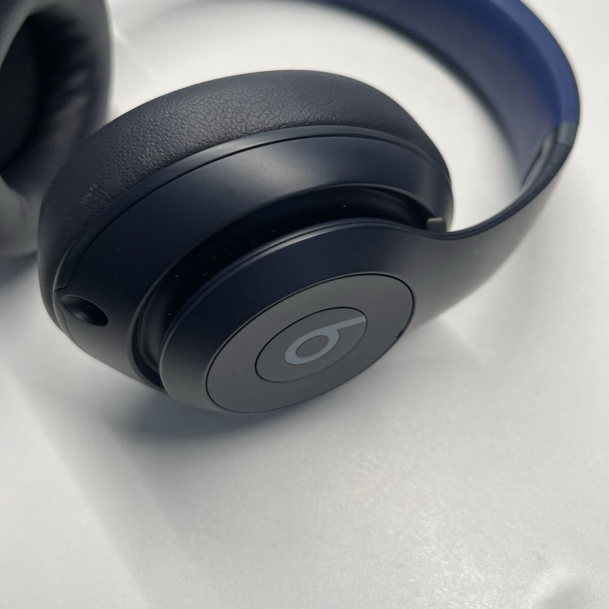 Beats Studio Pro Wireless Headphones (Navy) - USED Excellent