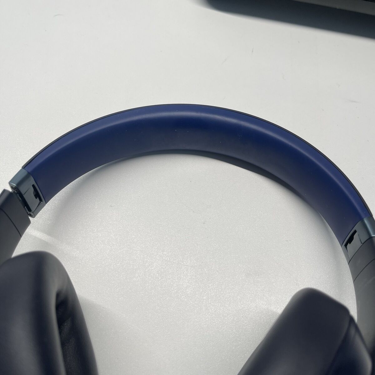 Beats Studio Pro Wireless Headphones (Navy) - USED Excellent